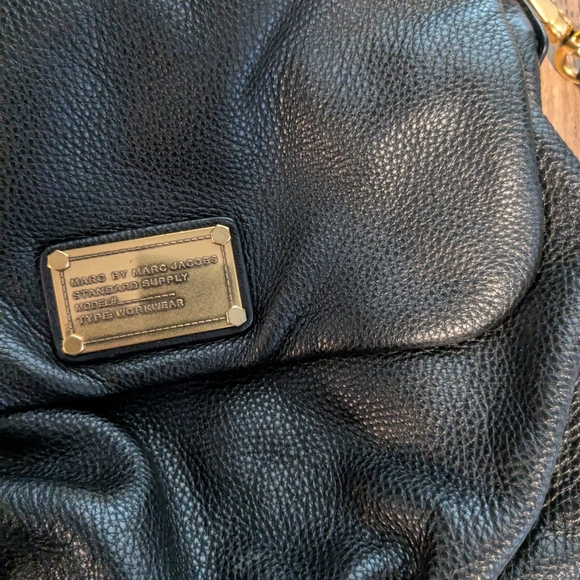 Handbag - Picture 2 of 6